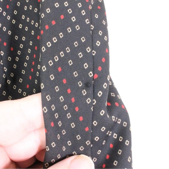 Ann Taylor Factory | Y2K Geometric Print Ruffle Hem Skirt Side Zipper Size 8 - Picture 5 of 6